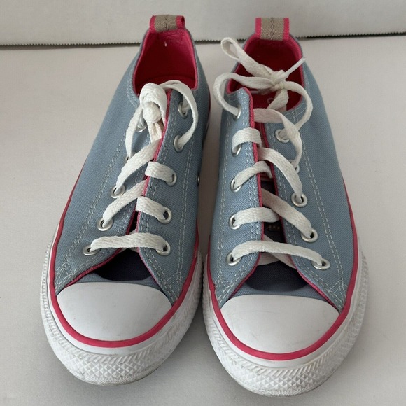 Converse Chuck Taylor, All Star Blue Pink Low Top Sneaker Girls Kids Size 1.5 Jr - Picture 8 of 14